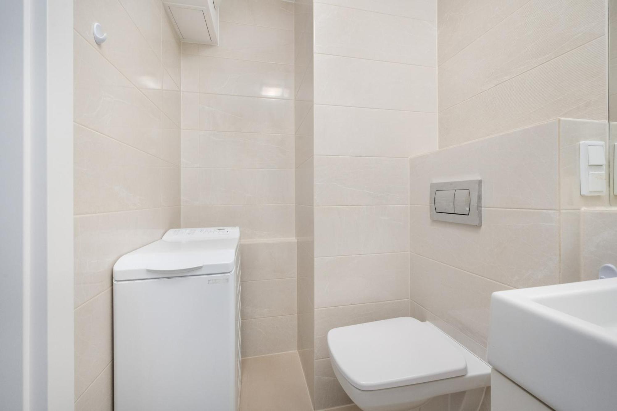 Klasyczny Apartament Z Balkonem We Wroclawiu By Noclegi Renters Eksteriør bilde