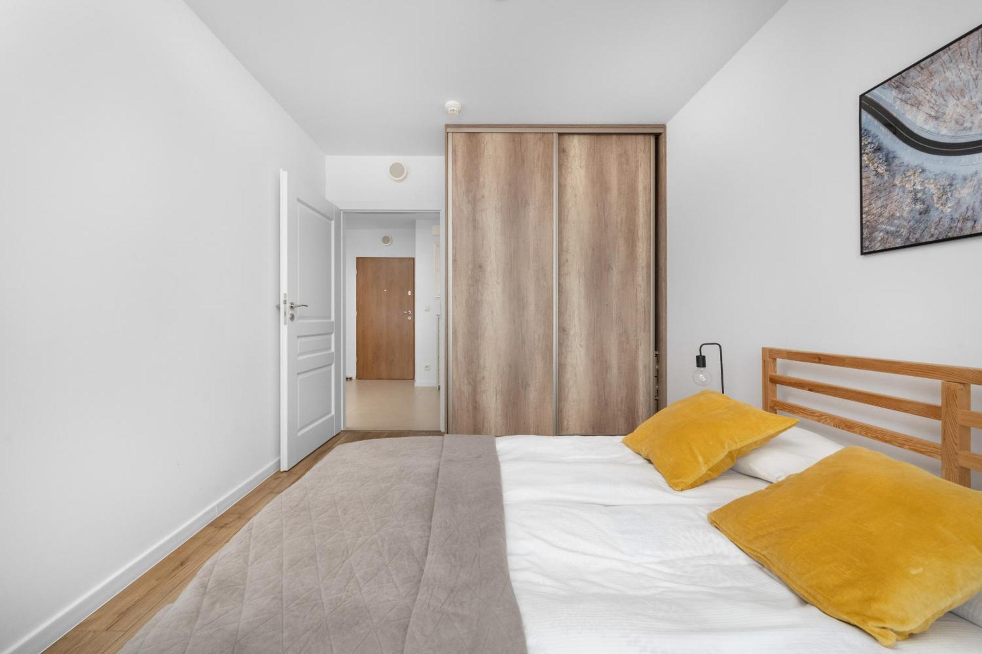 Klasyczny Apartament Z Balkonem We Wroclawiu By Noclegi Renters Eksteriør bilde